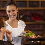Mercure Lyon Est 4*