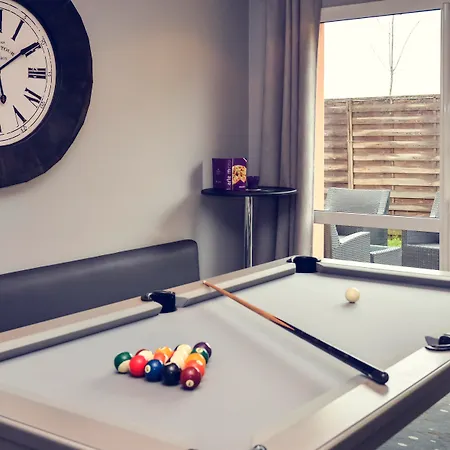 Mercure Lyon Est 4*