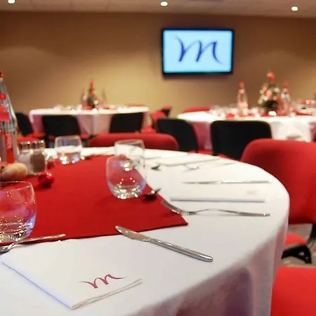 Mercure Lyon Est 4* שאפונה