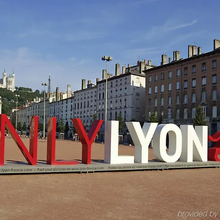 Mercure Lyon Est