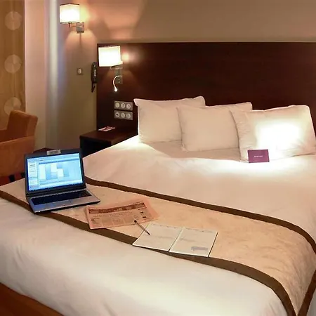Mercure Lyon Est 4*